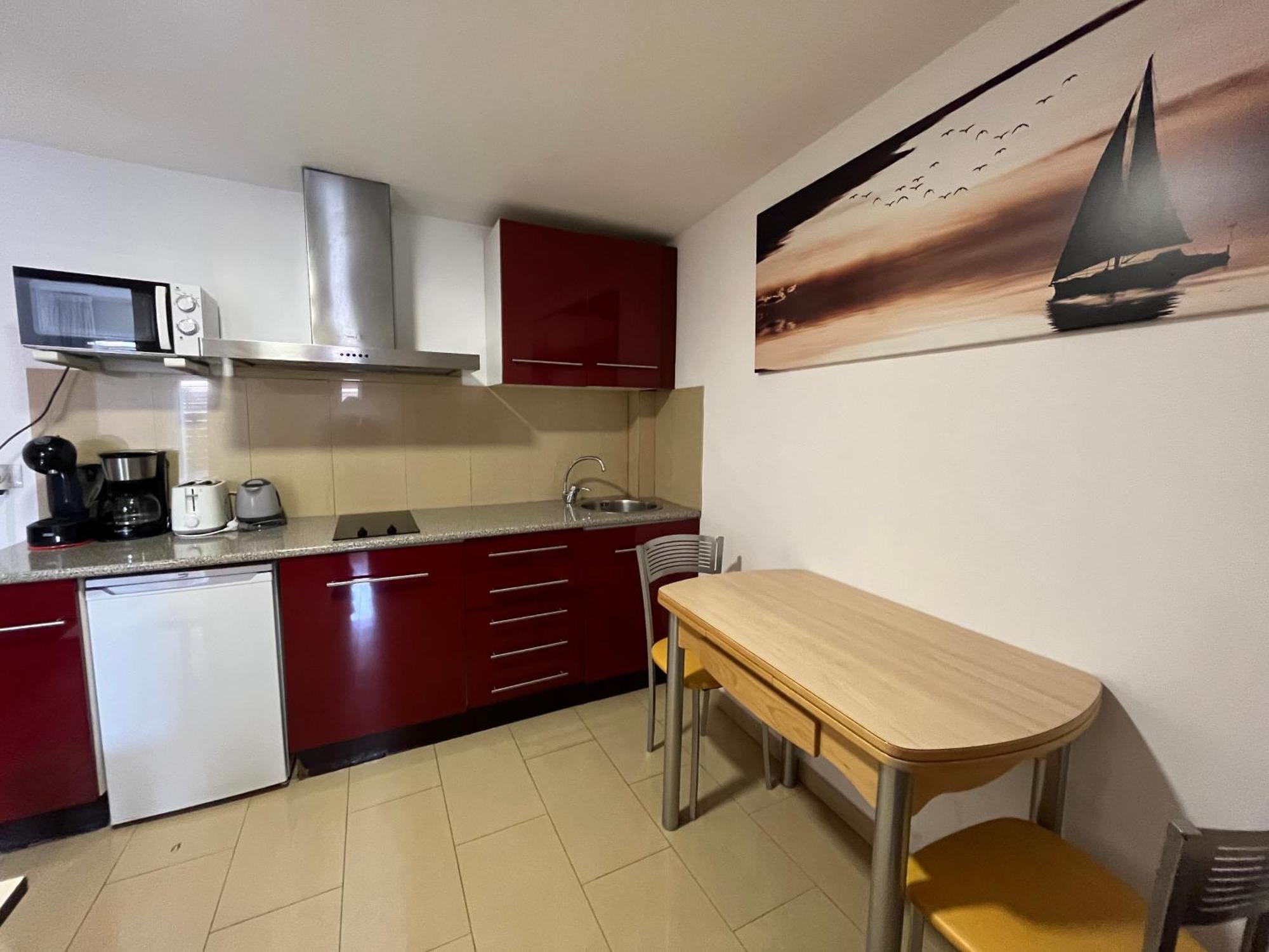 Neptuno Apartments Calella Chambre photo