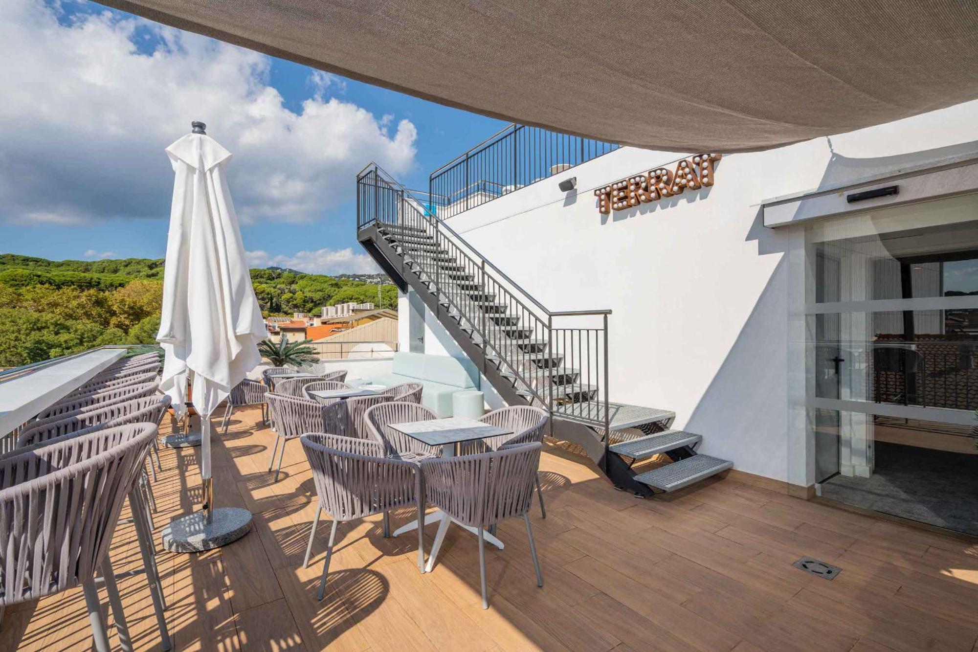Neptuno Apartments Calella Extérieur photo
